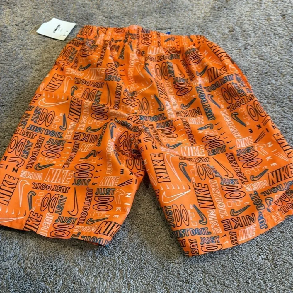 Nike Youth Swim Trunks NWT size medium very